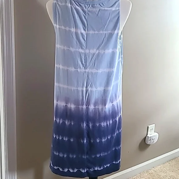 LE Verde Med Blue Ombre  Dress - Picture 2 of 2